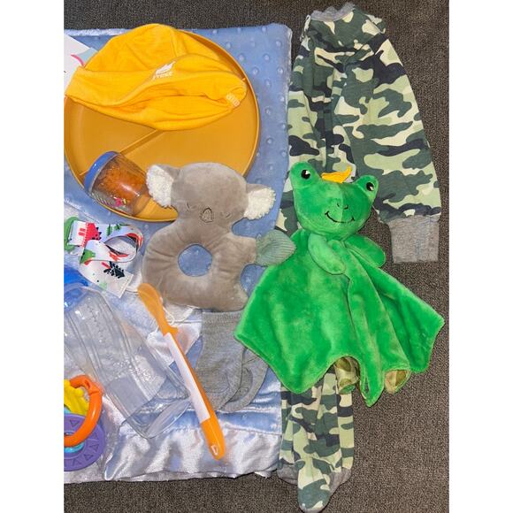Paradise Galleries Reborn Baby Boy "Frog Prince" + TONS of Extras (NWT) - Picture 7 of 11